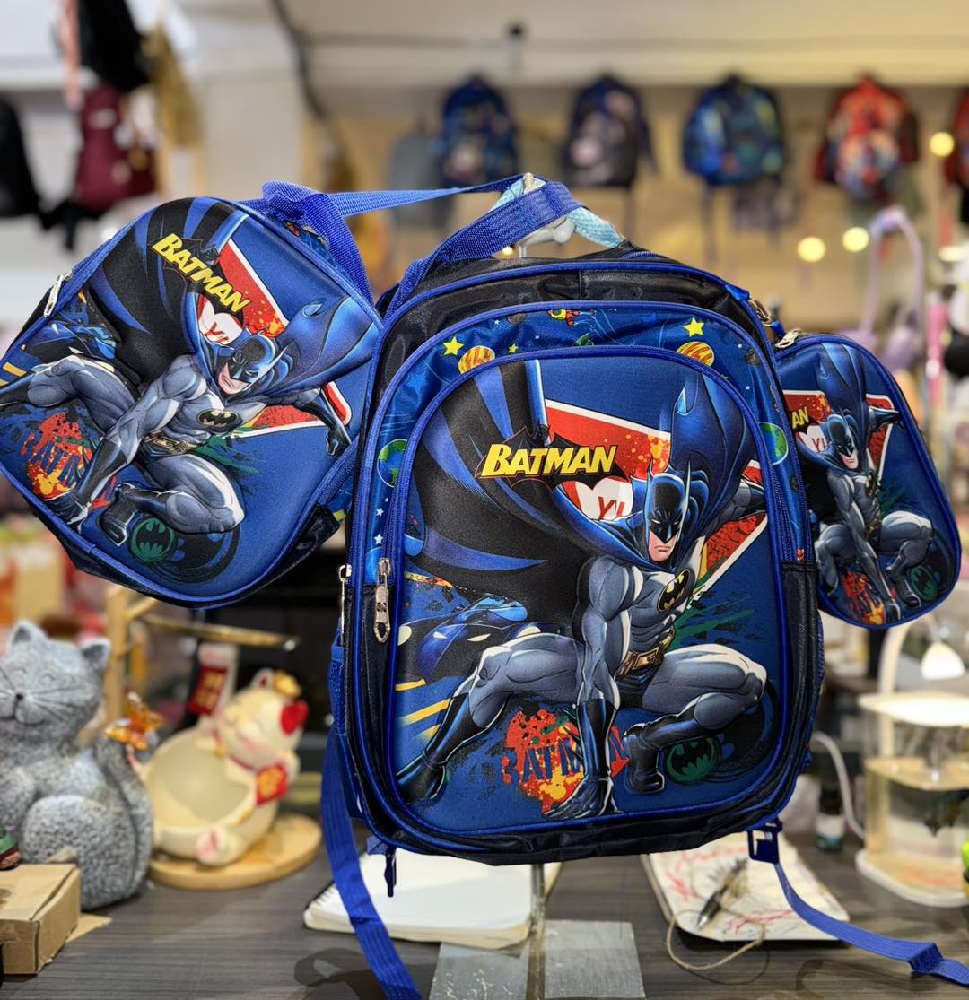 SB004 - 3 pcs 3D set batman design: 42 cm school bag with or without wheels + lunch bag + pencil case