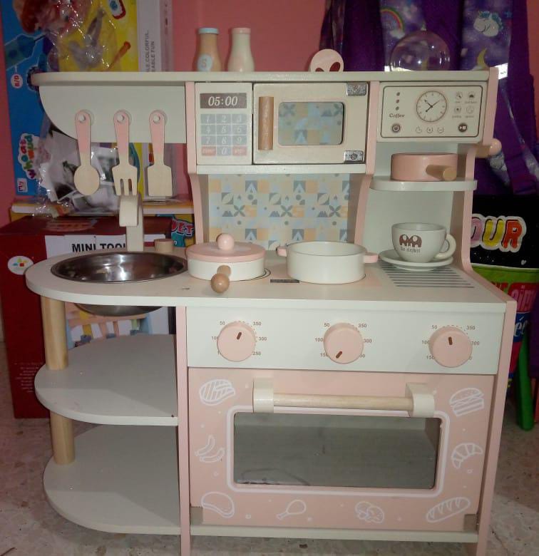 M285 - Wooden kitchen toy 47.5 x 54 cm (FREE DELIVERY)