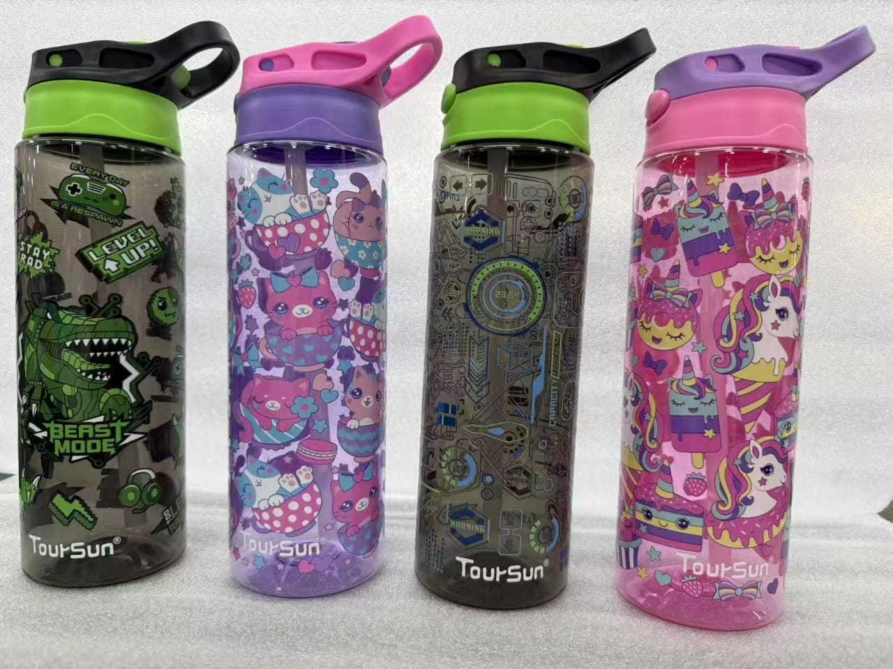 SBA003 - 750 ml Toursun® plastic water bottle with straw
