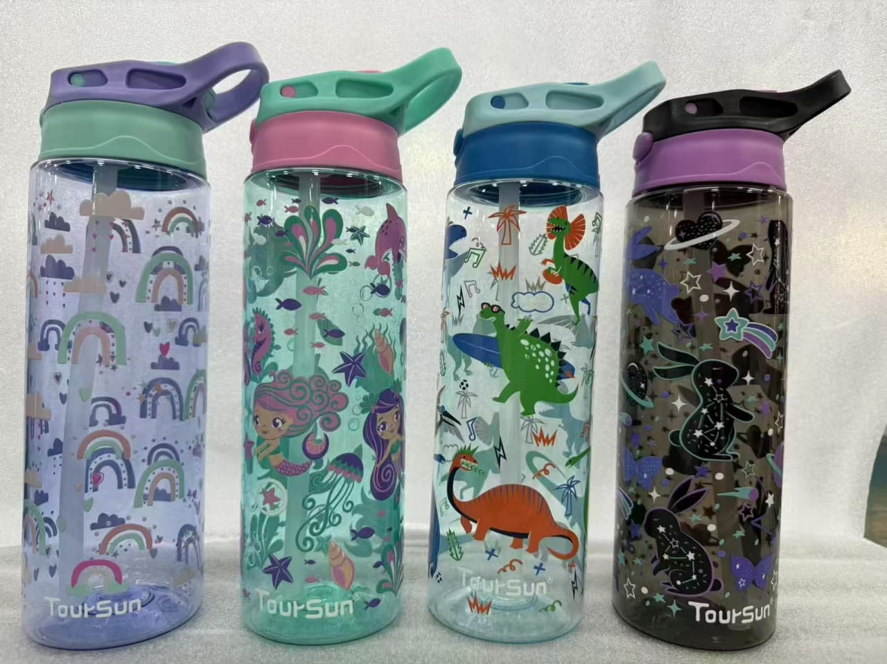 SBA003 - 750 ml Toursun® plastic water bottle with straw