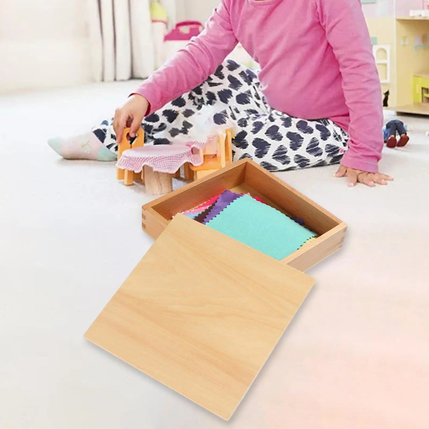 Mo148 - Montessori fabric box