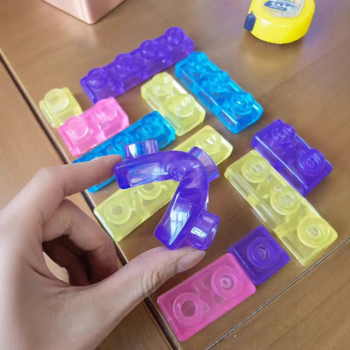 M166 - Jelly Building Blocks