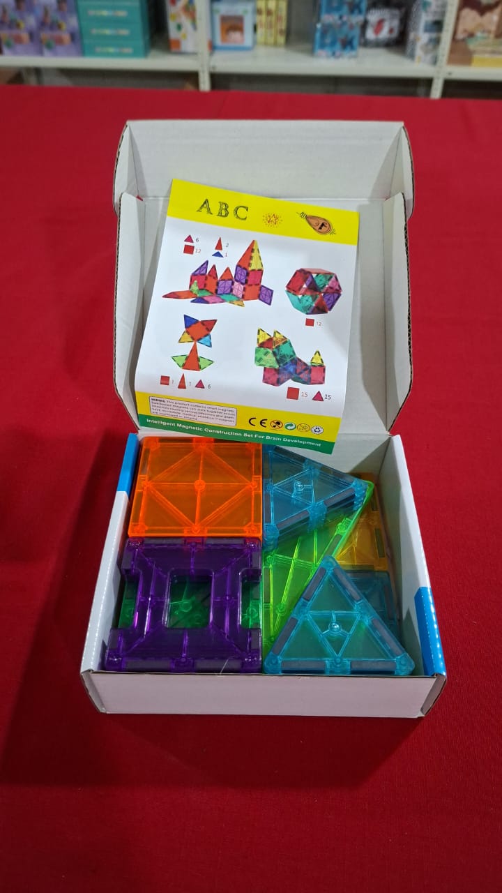 Magnetic tiles