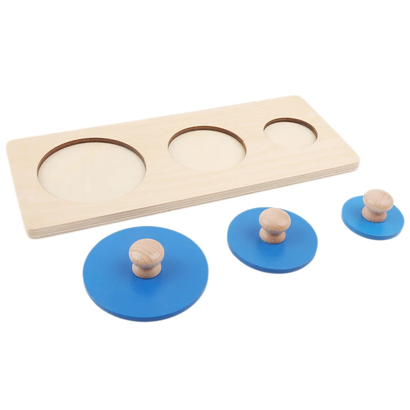 Mo120 - Montessori 3 sizes of circles puzzle